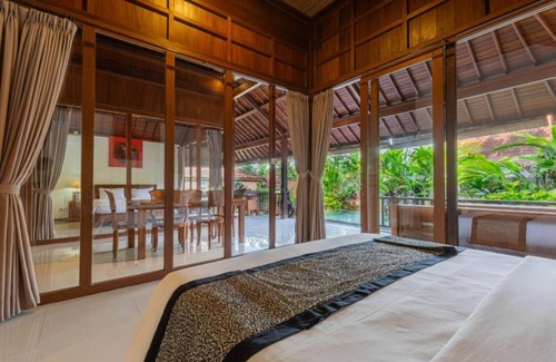 Penestanan Cama Y Desayuno | Sari Bamboo Bungalows
