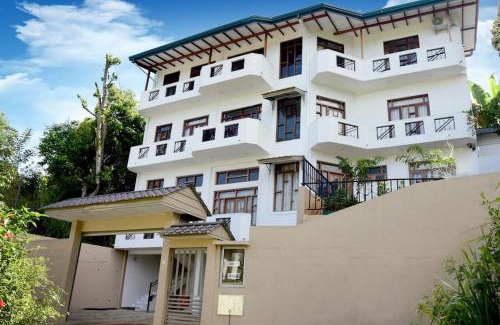 Anniwatta Apartamento | SaRu Holiday Apartment - Upto 6 Guests