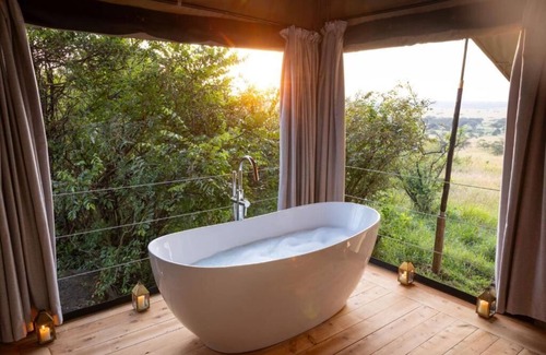 Maasai Mara Hotel | Saruni Eagle View