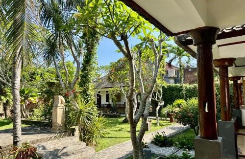 Senggigi Casa | Sasak Garden Homestay