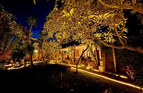 Senggigi Casa | Sasak Garden Homestay