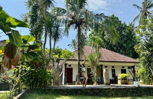 Senggigi Casa | Sasak Garden Homestay