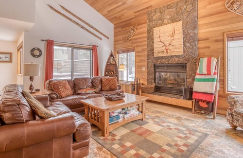 Deer Park Casa | Sasquatch