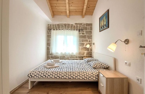 Rojnici Villa | Sasso with private pool