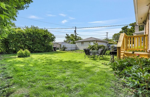 Skokie Casa | Sassy Stokie Stay: 3 BR+2BA Cozy Charming House