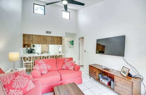 Tropic Casa | Satellite Beach Townhome w/ Patios: 2 Mi to Beach