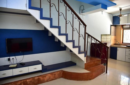 Paud Apartamento | Sathe villa