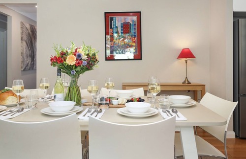 Bundanoon Casa | Satinwood – Stay 3, Pay 2!