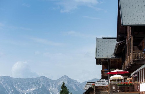 Berg im Drautal Hotel | Sattleggers Alpenhof & Feriensternwarte