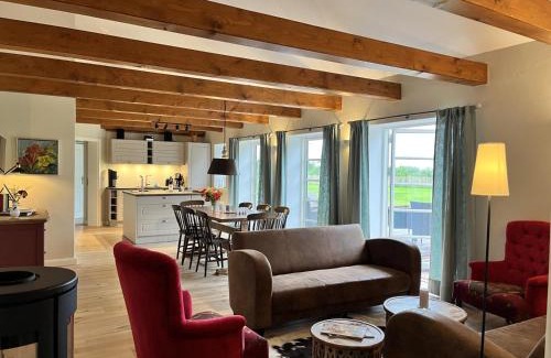 Rabenholz Casa | Sattlerei