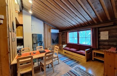Syote Casa | Satu 31, kahden makuuhuoneen kelomökki Syötteellä, valaistun ladun vieressä