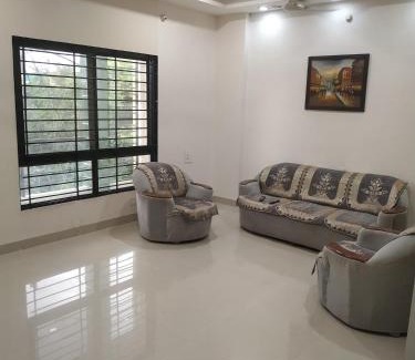 Indore Apartamento | Satyabhama Homestay-Pearl - Two BHK Luxury appartment