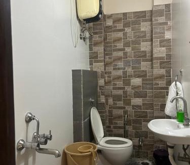 Indore Apartamento | Satyabhama HomeStay-Ruby- Luxury one RK appartment