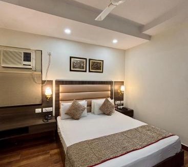 Pashim Vihar Casa | Satyam Room