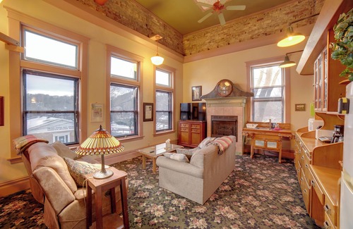 Saugatuck Apartamento | Saugatuck Retreat in Historic Downtown!