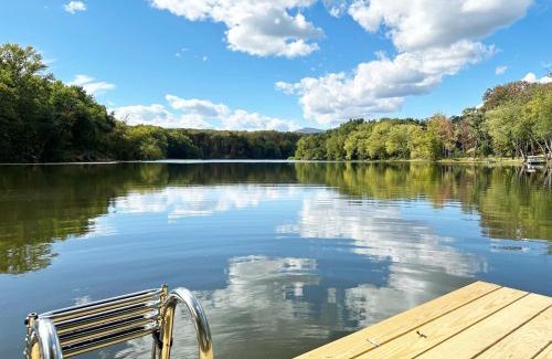 Saugerties South Apartamento | Saugerties Waterfront Getaway