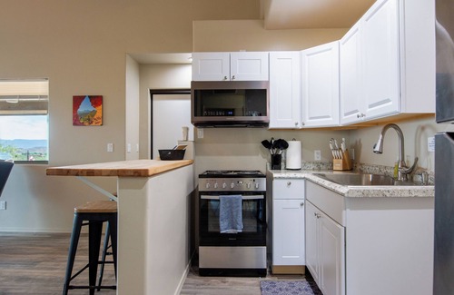 Cornville Casa | Sauna, Pool, Hot Tub, easy access to Sedona! @Winery Ranch by StargazerSedona