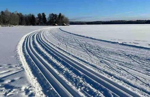 Luopioinen Casa | Saunallinen minitalo keskellä ulkoilukylää
