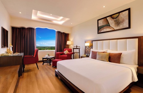 Agra Hotel | Saura Hotel Club Mahindra Associate