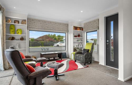 Blenheim Casa | Sauvignon Place - Blenheim Holiday Home