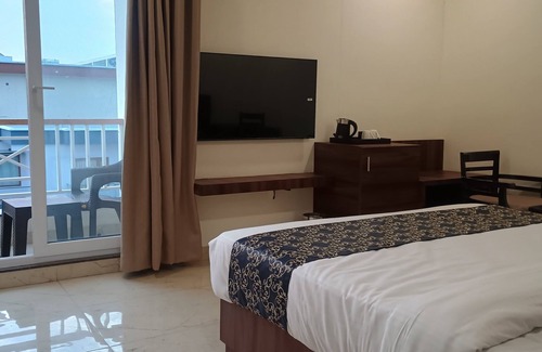 Ramnagar Hotel | Savanna Retreat By Mystical Views
