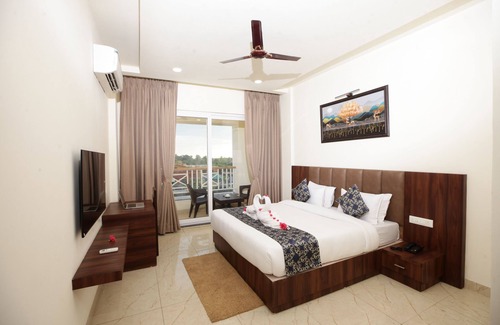 Ramnagar Hotel | Savanna Retreat By Mystical Views