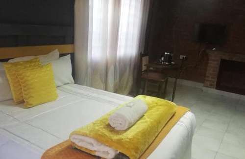 Bulawayo Cama Y Desayuno | Savanna