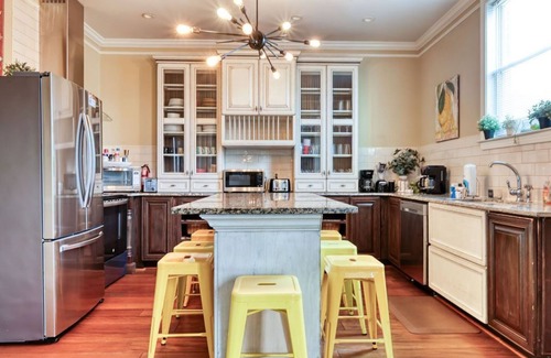 Old West Broad Neighborhood Casa | Savannah Frederick - 1st floor