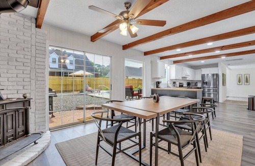 Whitemarsh Island Casa | Savannah Pool Home, Game Rm, Sleeps 8, Pet Frndly