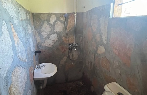 Paraa Cabina | savannah murchison lodge