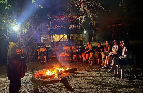Paraa Cabina | savannah murchison lodge