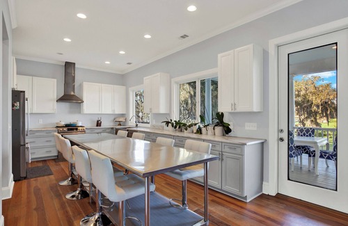 Whitemarsh Island Casa | Savannah River House