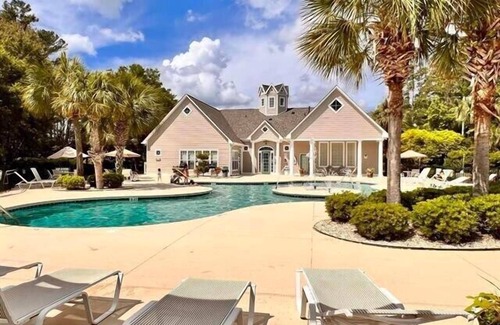 Vaught Condominio | Savannah Shores, 2BR, 1BA Gated