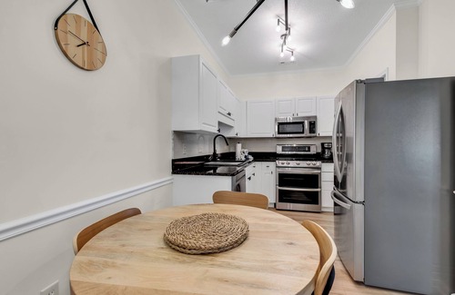 Vaught Condominio | Savannah Shores