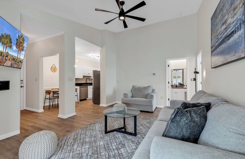 Vaught Condominio | Savannah Shores