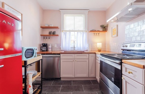 Thomas Square Apartamento | Savannah Stay with Style 3BR, Walk to Everything!