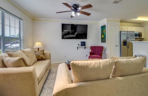 Whitemarsh Island Casa | Savannah Vacation Rental about 8 Mi to River Street!
