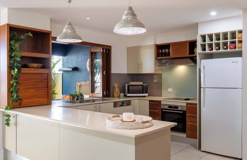 Port Douglas Villa | Savannah Villa Elua