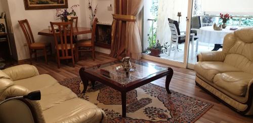 Varkiza Apartamento | SavasApartment