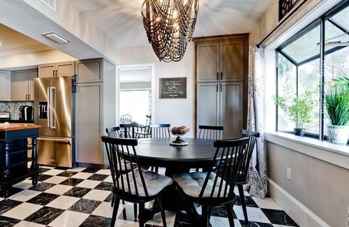 River District Casa | Flash Deal:15% Off 3+ nights August only!