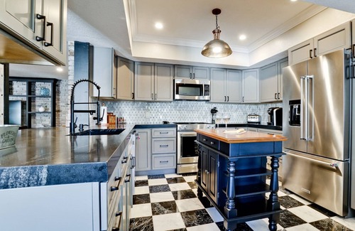 River District Casa | Flash Deal:15% Off 3+ nights August only!