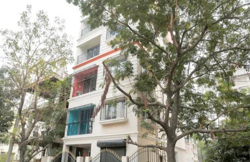 New Town Apartamento | Saver Rooms with amenities near biswa bangla gate and kolkata airport