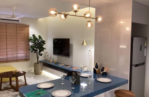 Palayam Apartamento | 'Savitham' Luxury Flat with Swimming Pool in Trivandrum