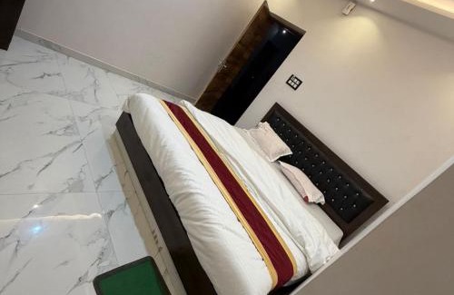 Gaya Hotel | Savittri inn