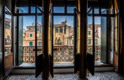 Castello Apartamento | Savoia e jolanda Apartments