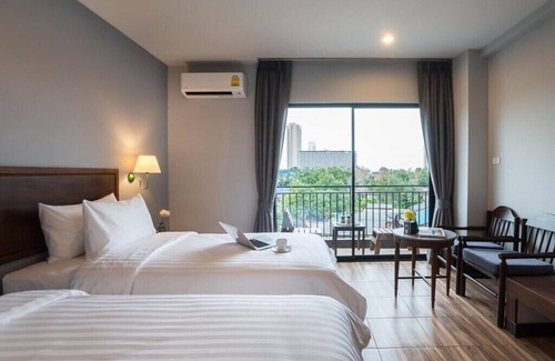 Na Chom Thian Hotel | Savotel