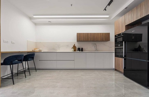 Jerusalem City Centre Condominio | Savyon View 3BDR - ApartHotels In City Center