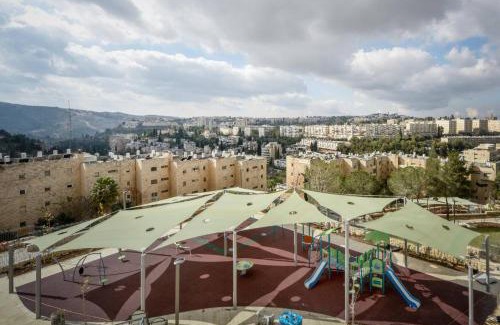 Jerusalem Casa | Savyoney Ramat Sharet By Isrentals- 3 Bedrooms