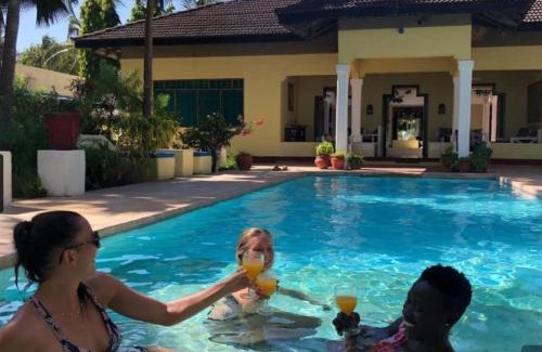 Ukunda Hotel | SAWA SAWA BEACH HOUSE