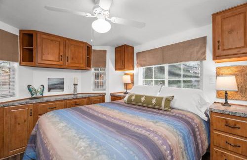 Fredericksburg Casa | Sawmill Cottage